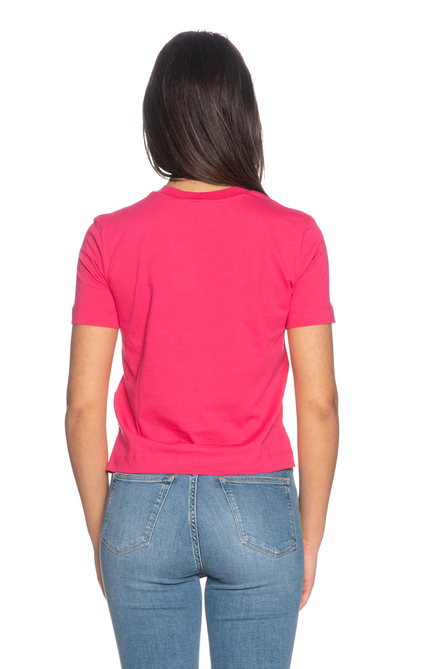 446x669-t-shirt-manica-corta-donna-calvin-klein-fuxia-j20j212879-vgy-raspberry (2)